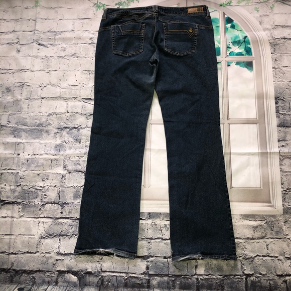 Volcom Jeans - Picture 2 of 10